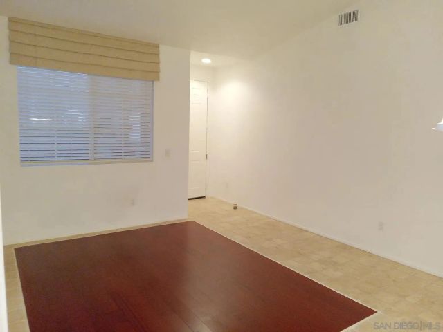 905 Glendora, Oceanside, CA 92057