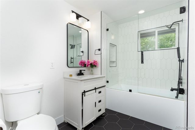 532 Galena Street, Aurora, CO 80010
