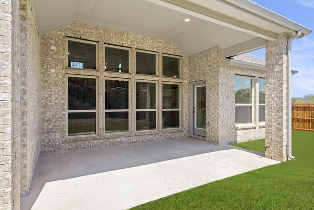 807 Bleriot Drive, Fate, TX 75087
