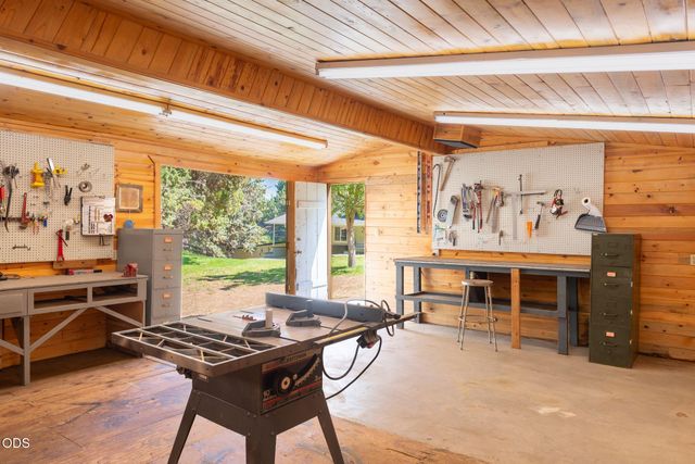 63435 O. B. Riley Road, Bend, OR 97703