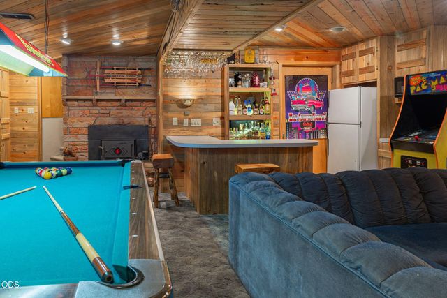 63435 O. B. Riley Road, Bend, OR 97703