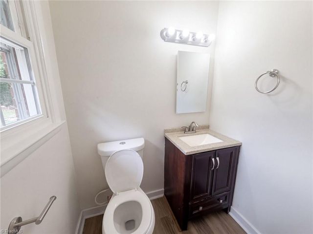 1502 Meadowview Road, Greensboro, NC 27403