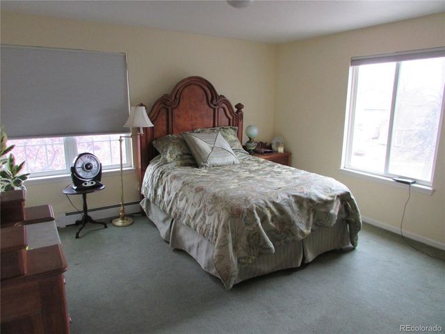 2527 S Oswego St, Aurora, CO 80014