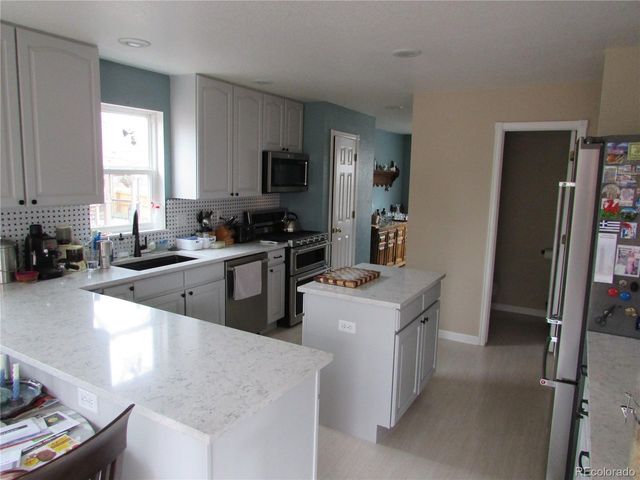 2527 S Oswego St, Aurora, CO 80014