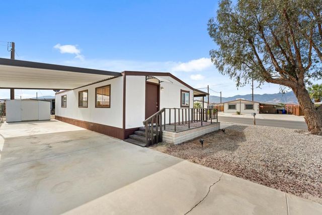 32520 Westchester Drive, Thousand Palms, CA 92276