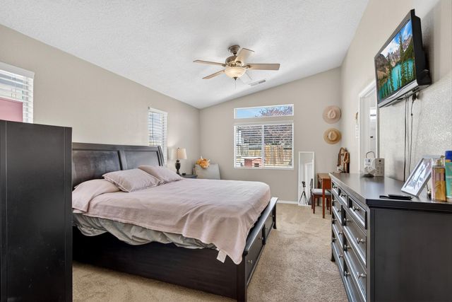 6115 Canis Avenue NW, Albuquerque, NM 87114