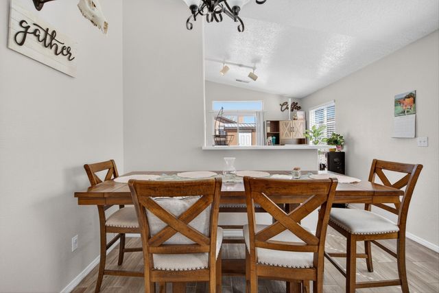 6115 Canis Avenue NW, Albuquerque, NM 87114