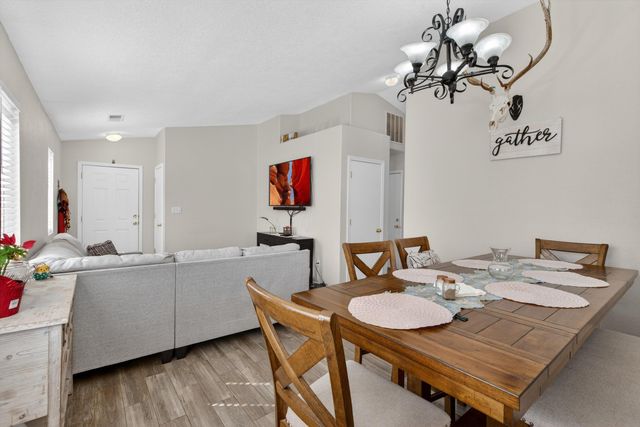 6115 Canis Avenue NW, Albuquerque, NM 87114