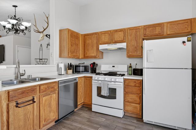 6115 Canis Avenue NW, Albuquerque, NM 87114