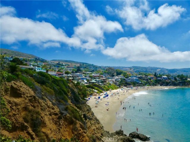 285 San Joaquin Drive, Laguna Beach, CA 92651