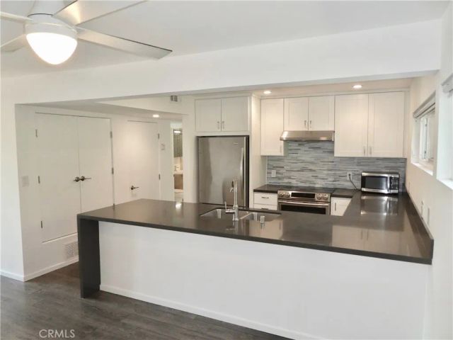 285 San Joaquin Drive, Laguna Beach, CA 92651