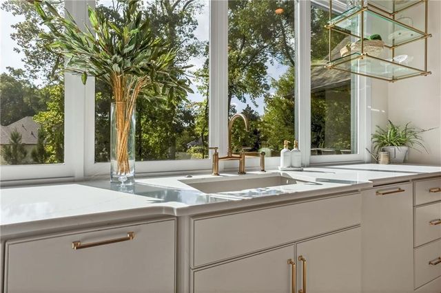 3654 London Road, Atlanta, GA 30341