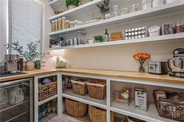 3654 London Road, Atlanta, GA 30341