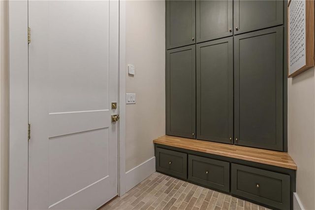 3654 London Road, Atlanta, GA 30341