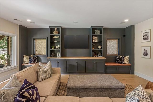 3654 London Road, Atlanta, GA 30341