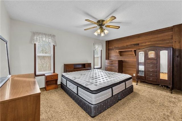 178 Davis Street, Pea Ridge, AR 72751