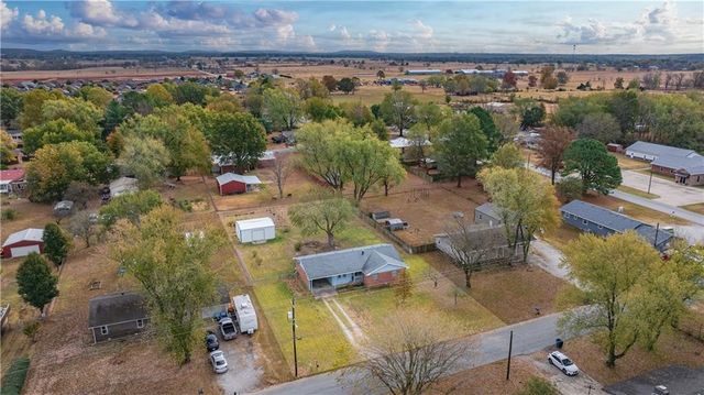 178 Davis Street, Pea Ridge, AR 72751