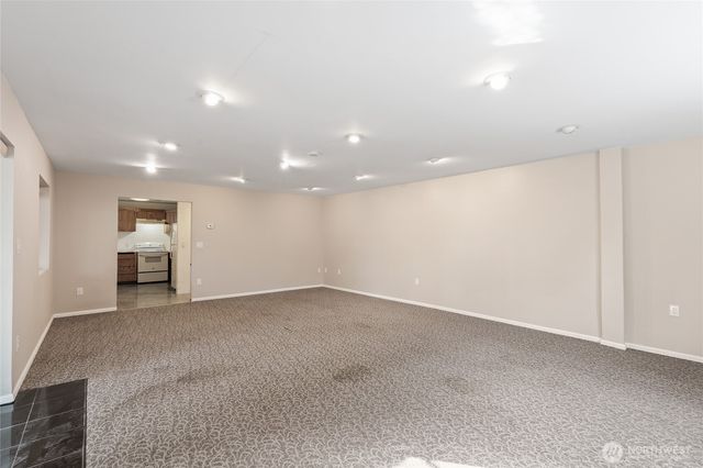 23320 E Echo Lake Road, Snohomish, WA 98296