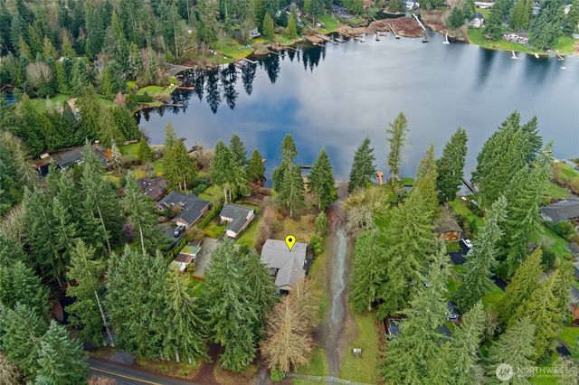 23320 E Echo Lake Road, Snohomish, WA 98296