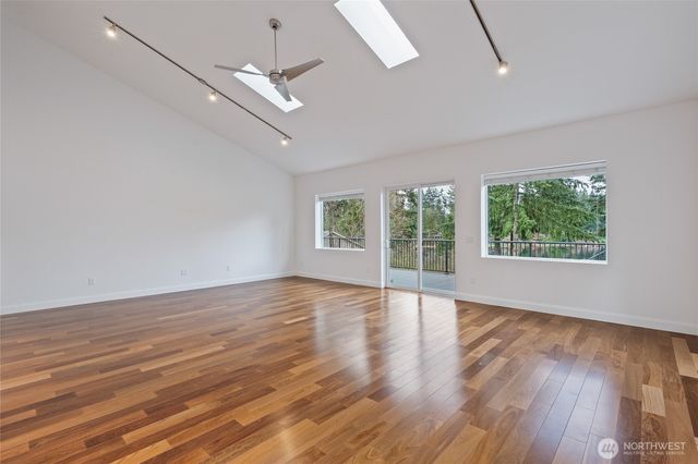 23320 E Echo Lake Road, Snohomish, WA 98296