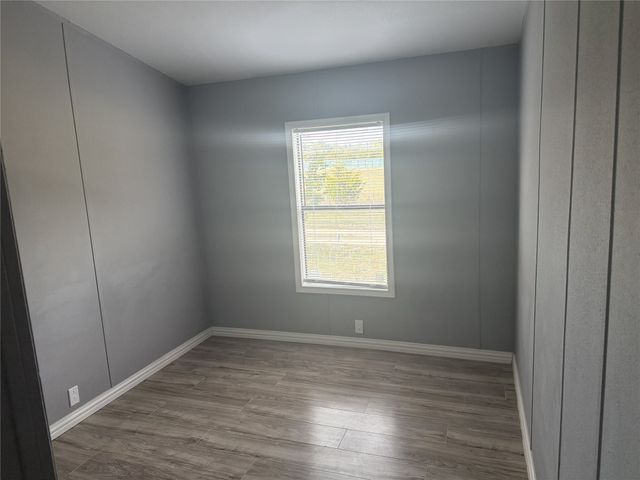 12464 County Road 4027, Kemp, TX 75143