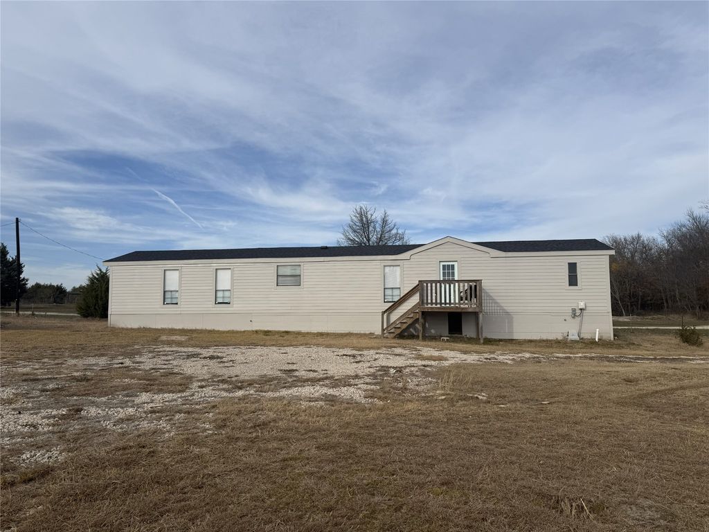 12464 County Road 4027, Kemp, TX 75143