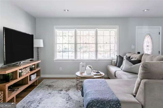 2165 Ponce De Leon Avenue NE, Atlanta, GA 30307