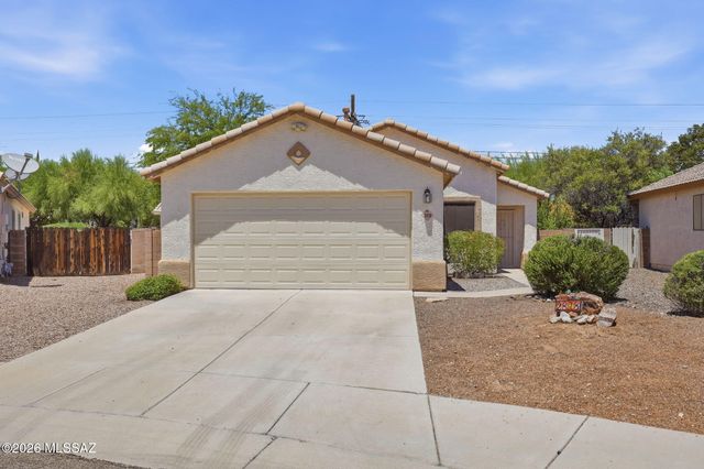 2878 W Medallion Drive, Tucson, AZ 85741