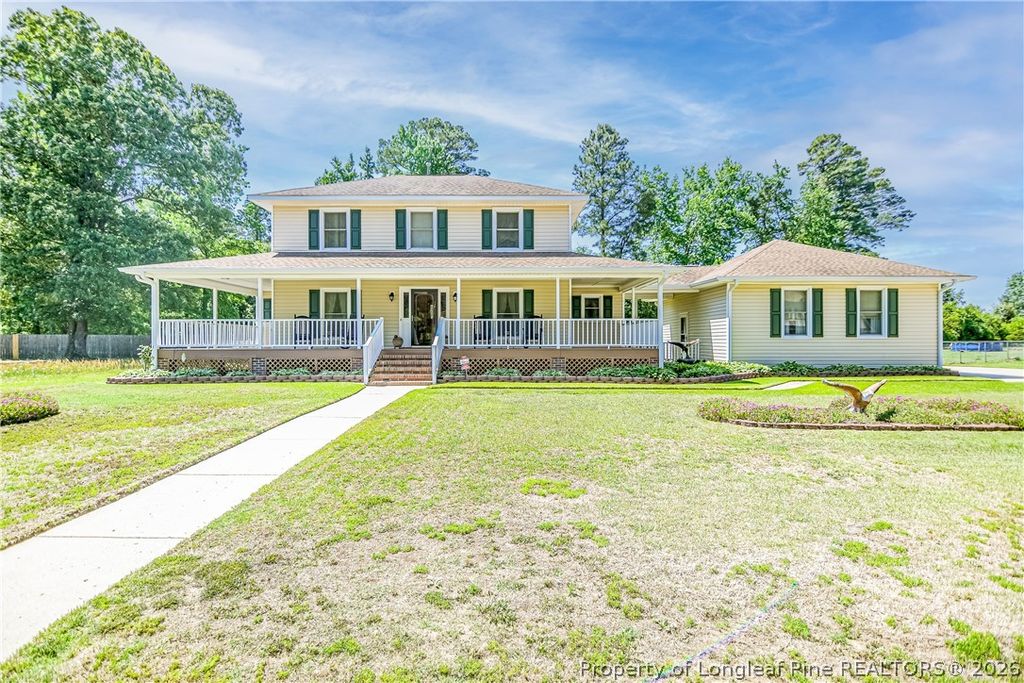 8036 Gaelic Drive, Fayetteville, NC 28306 — exterior