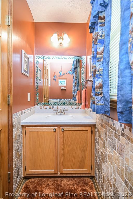 8036 Gaelic Drive, Fayetteville, NC 28306 — photo 16