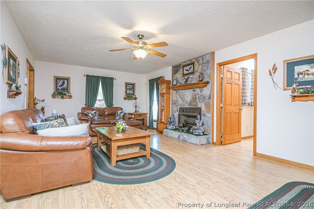 8036 Gaelic Drive, Fayetteville, NC 28306 — photo 5