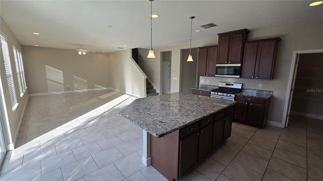 5919 ESKER FALLS LANE, Lithia, FL 33547