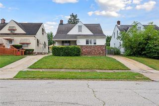 14214 Reddington Avenue, Maple Heights, OH 44137