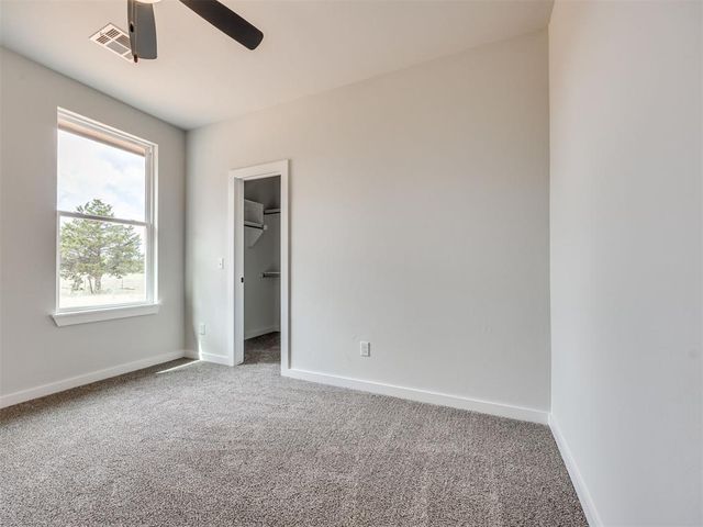 10191 S Meadows Lane, Guthrie, OK 73044