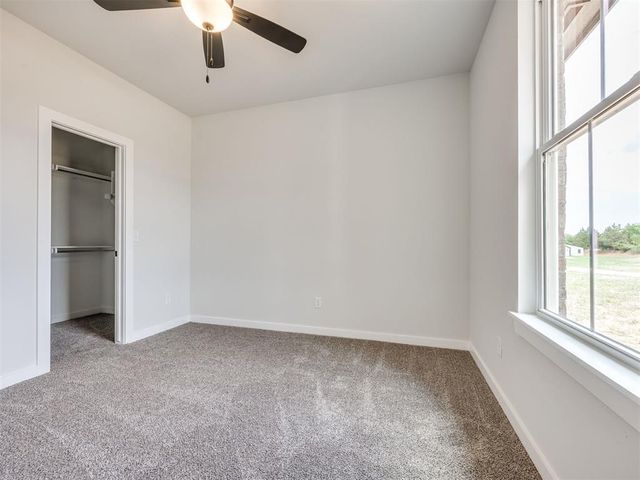 10191 S Meadows Lane, Guthrie, OK 73044