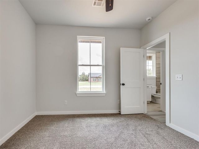 10191 S Meadows Lane, Guthrie, OK 73044