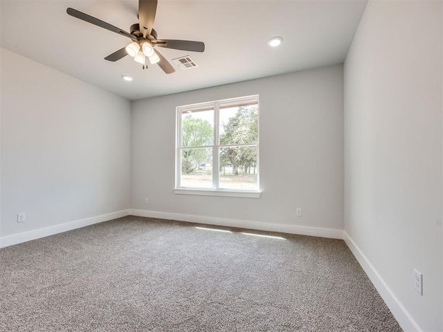 10191 S Meadows Lane, Guthrie, OK 73044