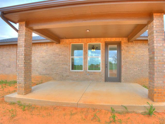 10191 S Meadows Lane, Guthrie, OK 73044