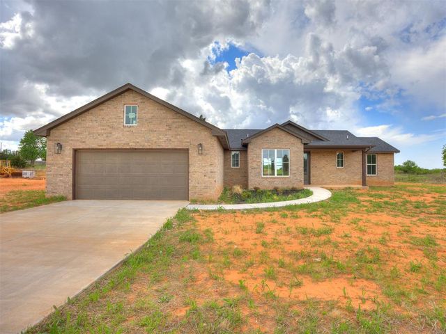 10191 S Meadows Lane, Guthrie, OK 73044