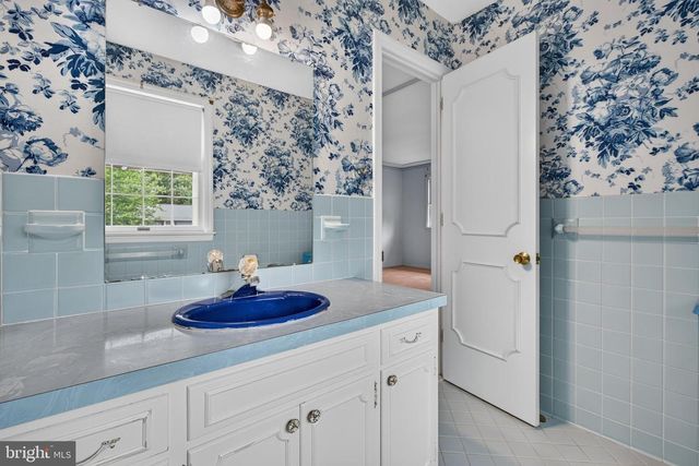 1108 MILL MAR RD, Lancaster, PA 17601