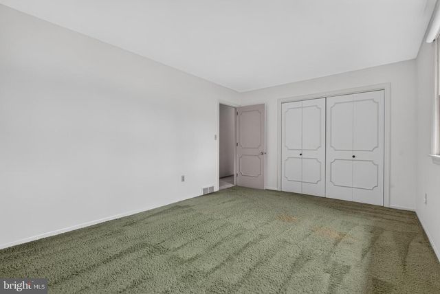 1108 MILL MAR RD, Lancaster, PA 17601