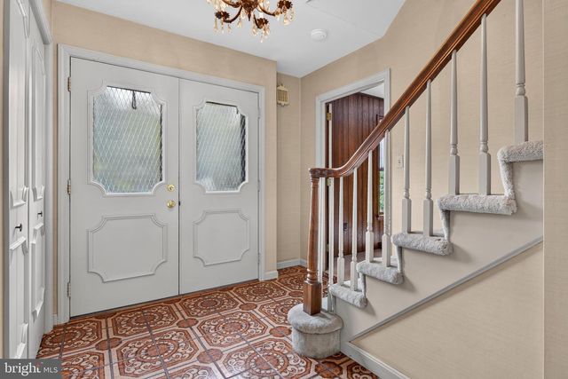 1108 MILL MAR RD, Lancaster, PA 17601