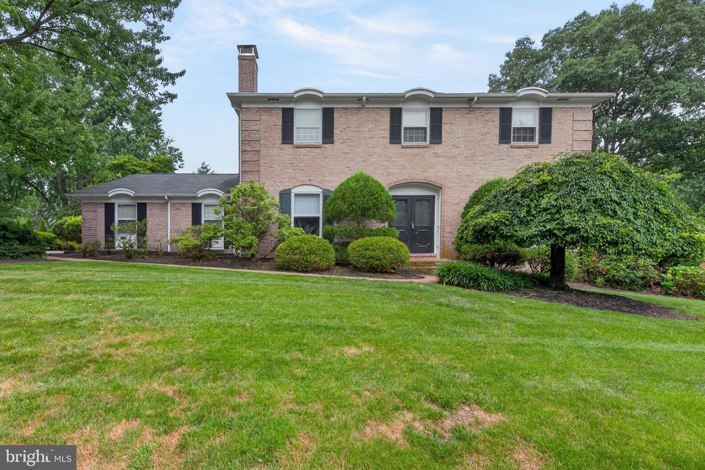 1108 MILL MAR RD, Lancaster, PA 17601