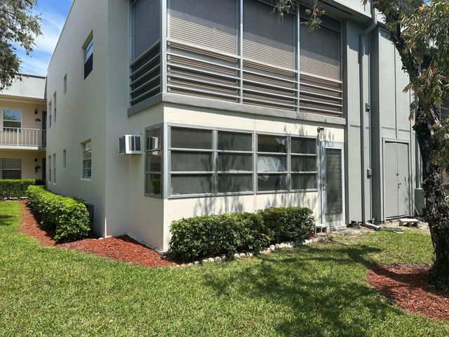 548 Normandy Lane L, Delray Beach, FL 33484