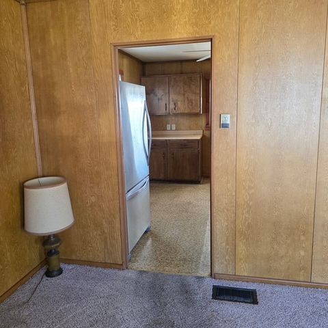 638 Lynn St, Hempfield Twp, PA 15601