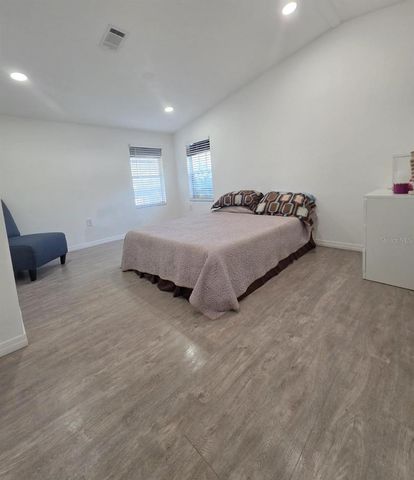 4325 HENRY J AVENUE, St Cloud, FL 34772