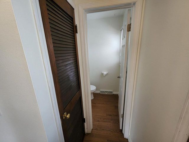 310 W Uncas AVENUE, Milwaukee, WI 53207