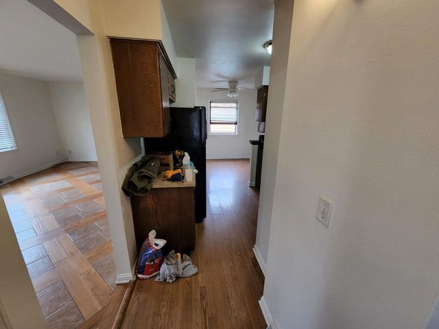 310 W Uncas AVENUE, Milwaukee, WI 53207