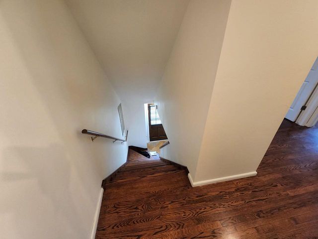310 W Uncas AVENUE, Milwaukee, WI 53207