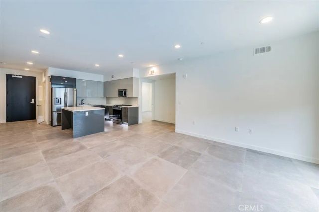 214 S Westmoreland 5, Los Angeles, CA 90004